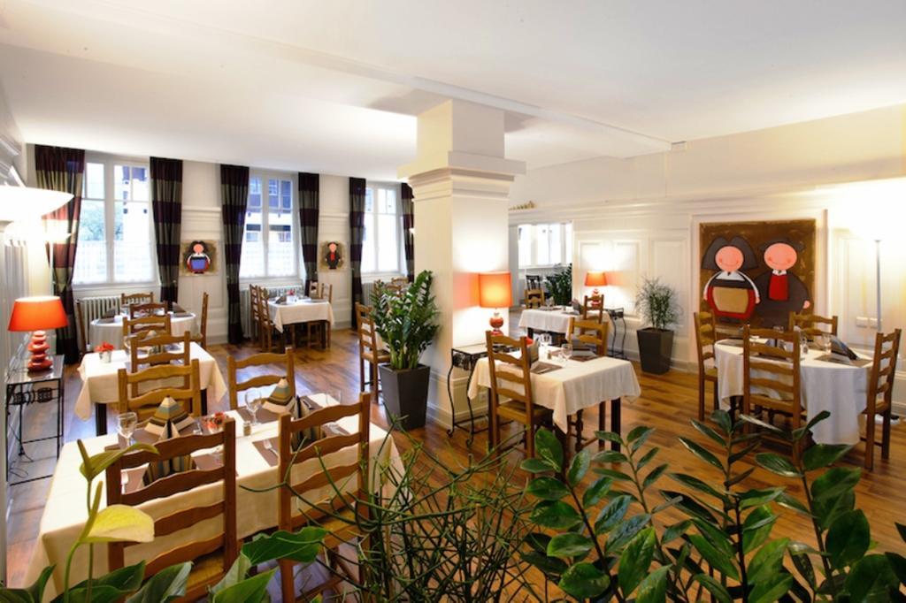 Hotel Restaurant La Cigogne Мюнстер Экстерьер фото